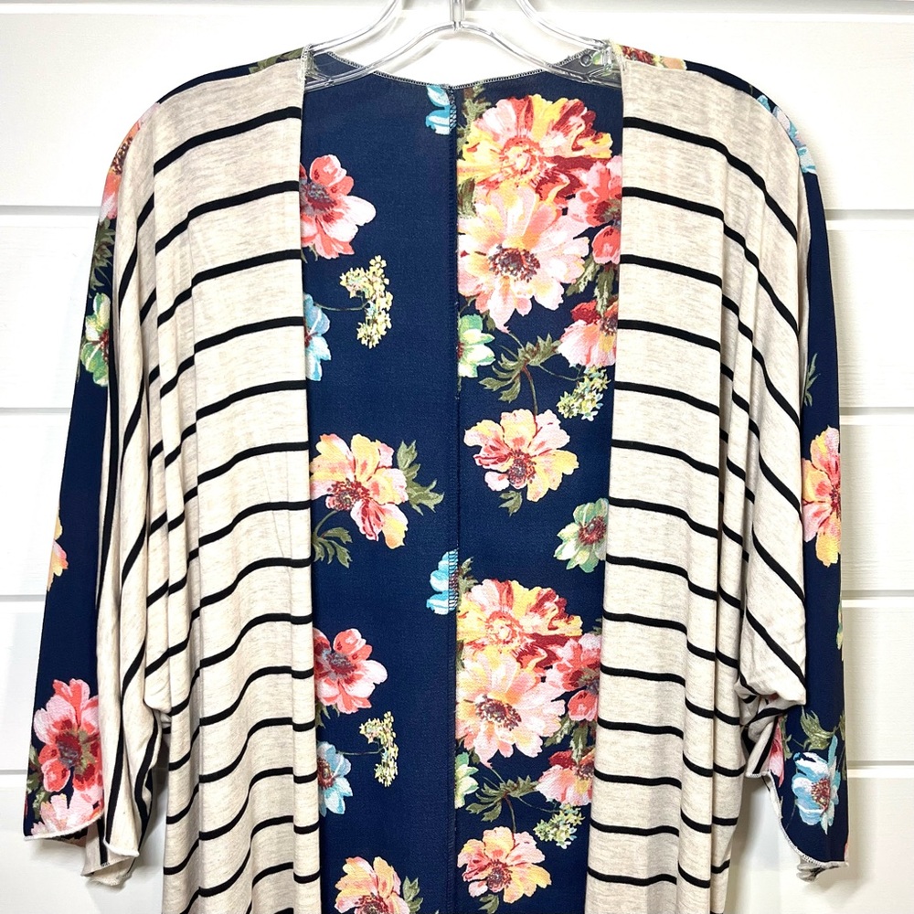 Floral Striped Open Front Cardigan Kimono Oversized Sz S Boho Cottagecore Casual - Picture 3 of 9